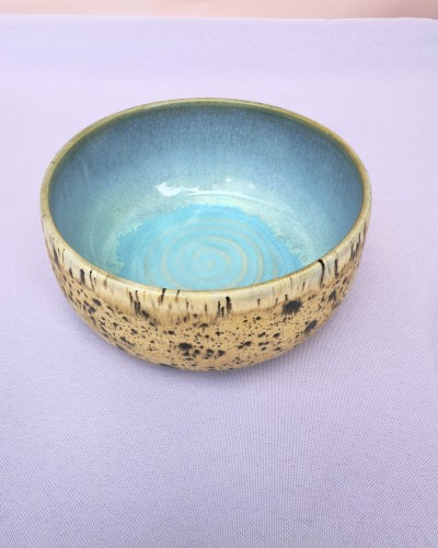 miska ceramiczna wykonana ręcznie, malowana ręcznie, z motywem morskim, błękitna, morka, w kropki