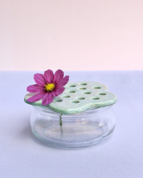 flower frog, żabka kwiatowa, kwietnik na słoik podstawkę, podstawka na kwiaty