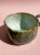 kubek ceramiczny ręcznie robiony, kubek handmade z efektem flow glaze, kubek ceramiczny morski odcień, płynące szkliwo kubek, kubek morski handmade